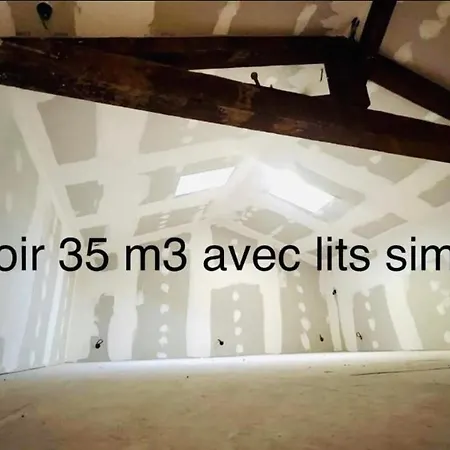 La Grange Du Chateau Favor Holiday home *