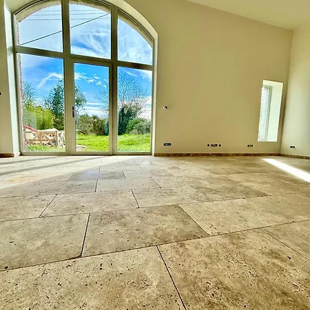 Holiday home La Grange Du Chateau Favor Bourg-de-Peage