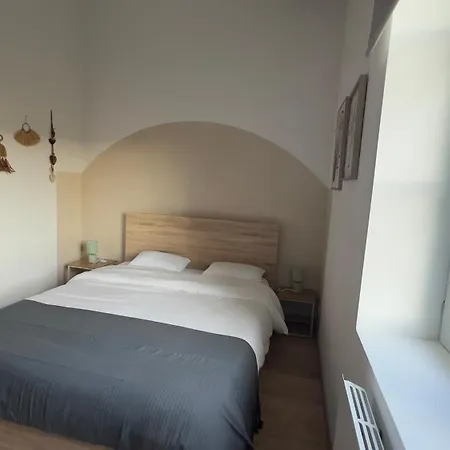 Farm stay La Grange Du Chateau Favor Bourg-de-Peage